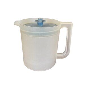 Vintage Tupperware 1575-5 Pitcher 1.5 Quarts with Blue Pressure Lid